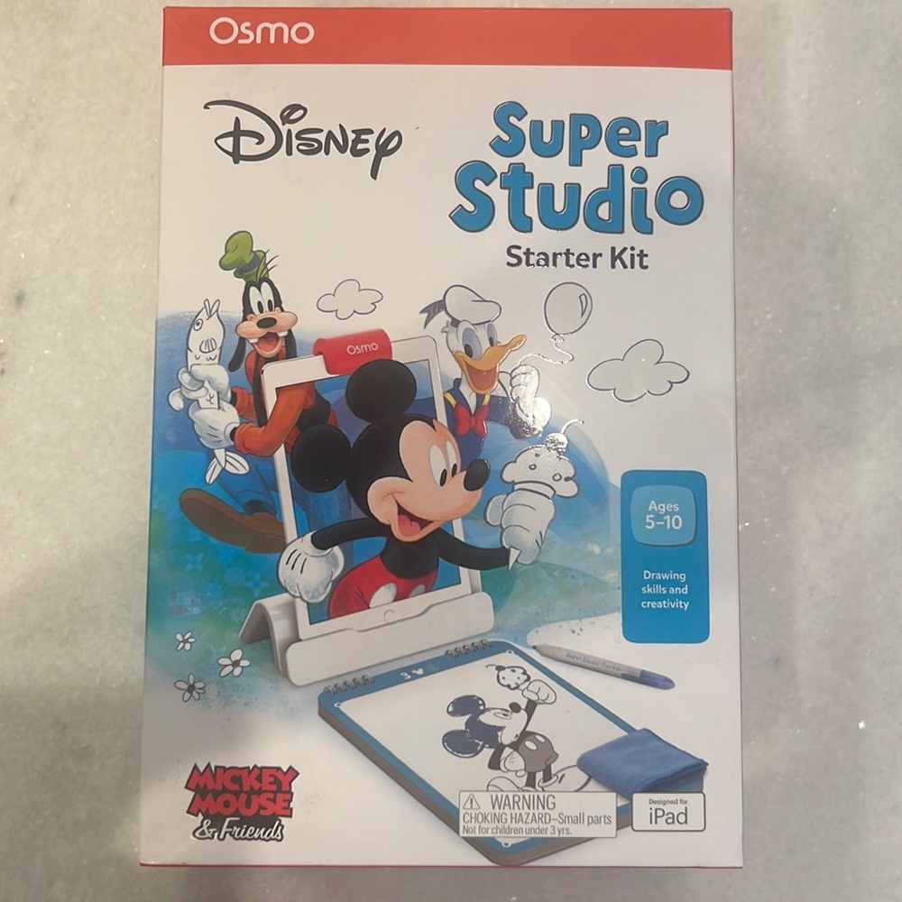 Disney super studio starter kit for iPad